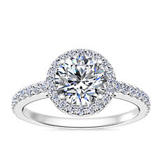 Classic Halo Diamond Engagement Ring in Platinum (1/4 ct. tw.)